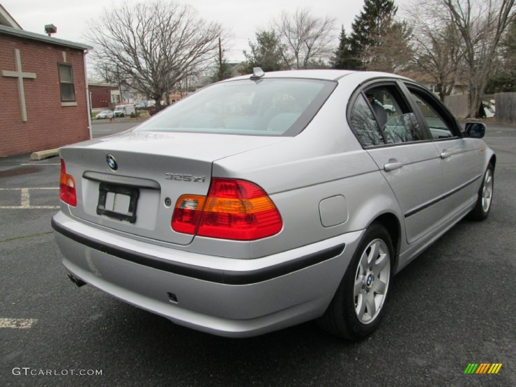 2004 3 Series 325xi Sedan - Titanium Silver Metallic / Grey photo #6