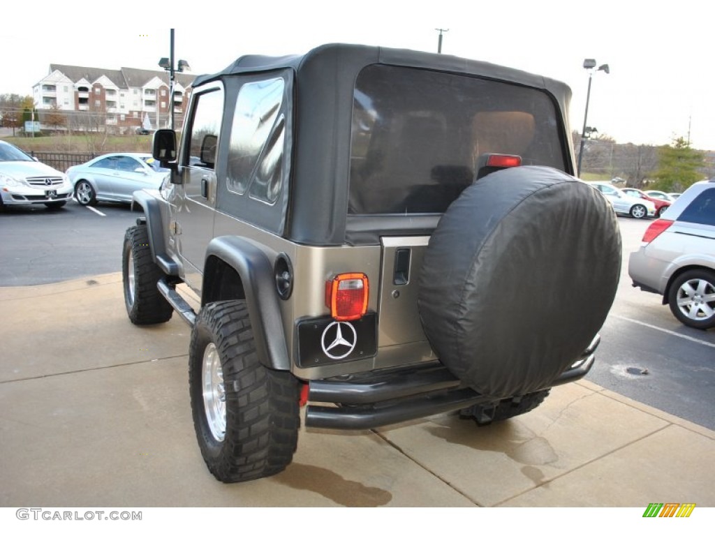 2004 Wrangler X 4x4 - Light Khaki Metallic / Dark Slate Gray photo #5