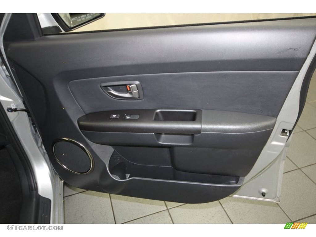 2010 Kia Soul + Black Soul Logo Cloth Door Panel Photo #75885521