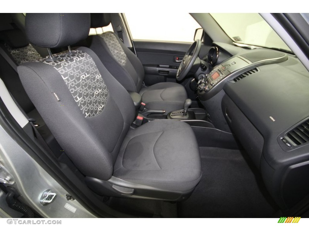 Black Soul Logo Cloth Interior 2010 Kia Soul + Photo #75885542