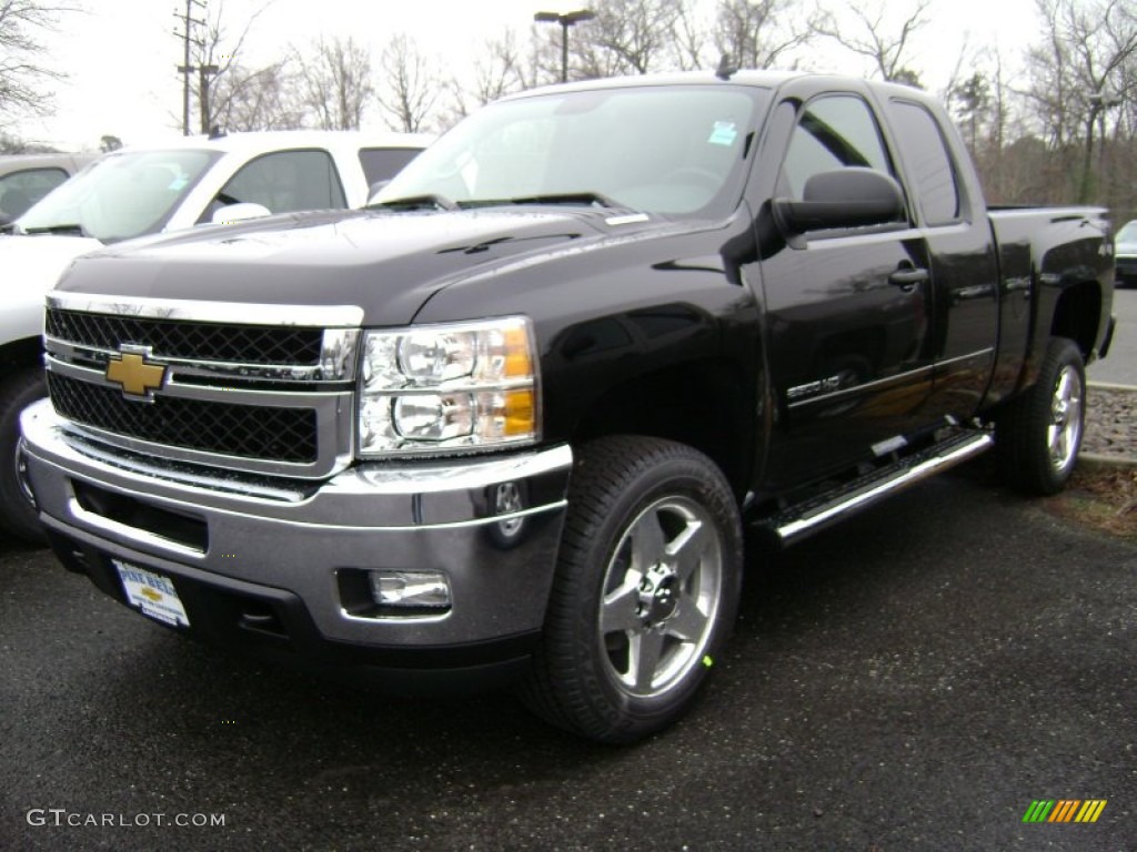 2013 Silverado 2500HD LT Extended Cab 4x4 - Black / Ebony photo #1