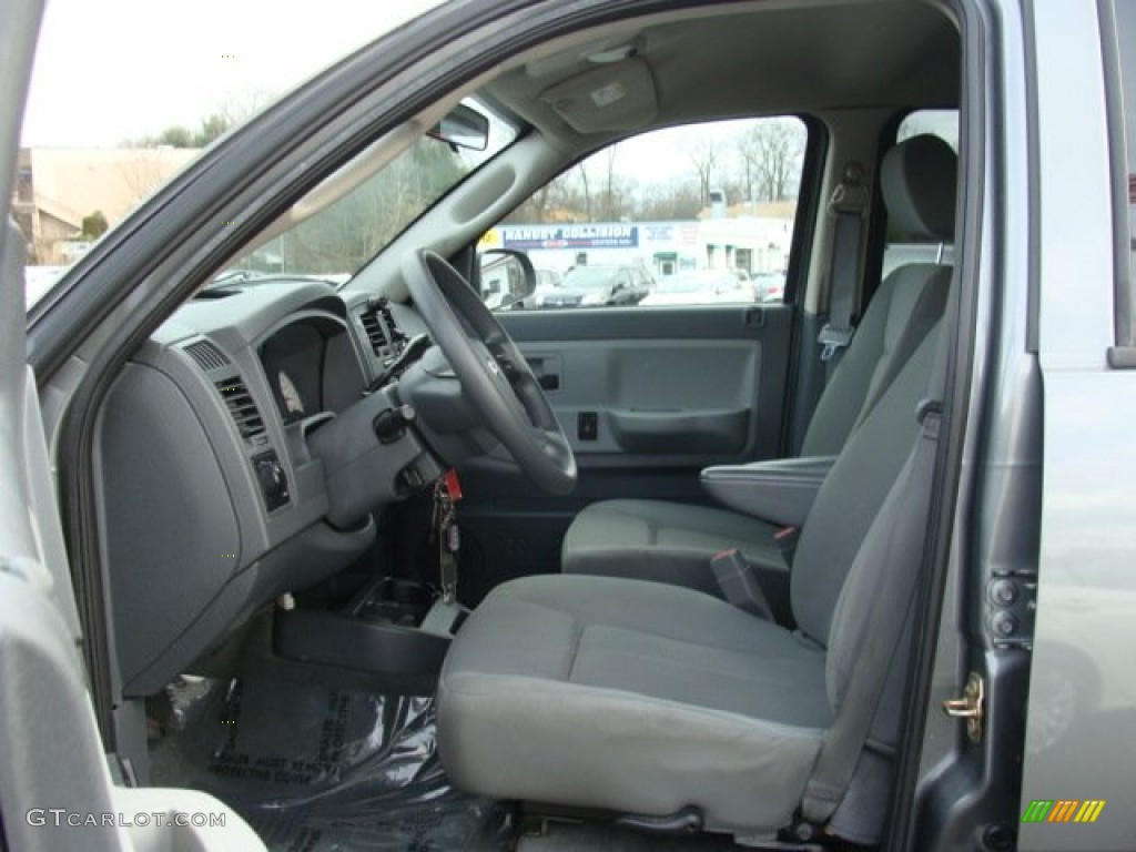 2006 Dodge Dakota ST Quad Cab 4x4 Front Seat Photo #75888622