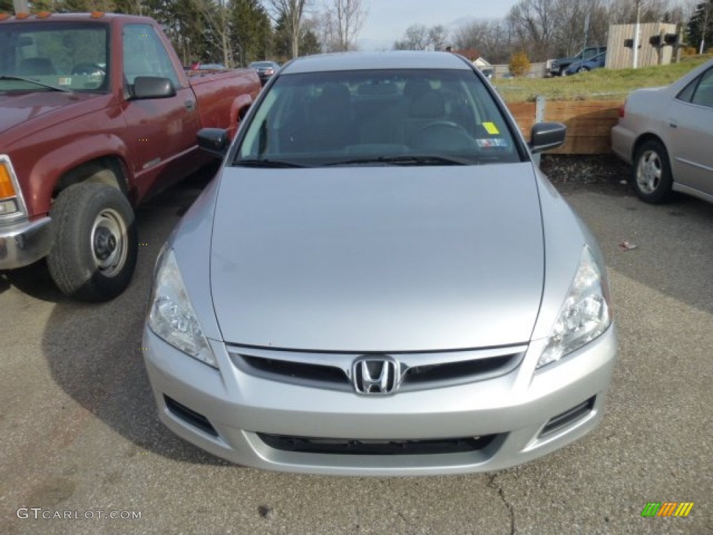 2006 Accord Value Package Sedan - Alabaster Silver Metallic / Black photo #2