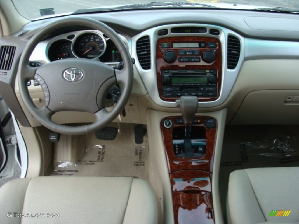 2005 Toyota Highlander Limited 4WD Ivory Dashboard Photo #75889055