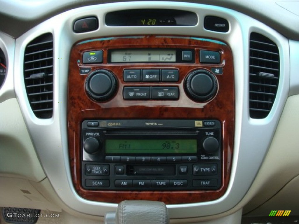 2005 Toyota Highlander Limited 4WD Controls Photo #75889109