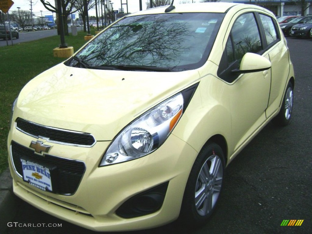 2013 Lemonade (Yellow) Chevrolet Spark LT 75880640