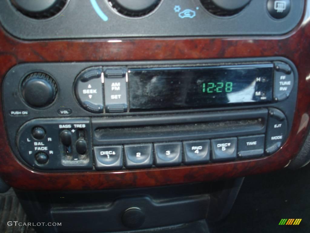 2002 Sebring LX Sedan - Brilliant Silver Metallic / Sandstone photo #21