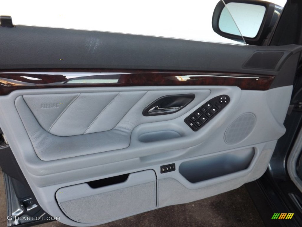 2001 BMW 7 Series 740iL Sedan Grey Door Panel Photo #75891027