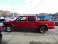 Victory Red - S10 LS Crew Cab 4x4 Photo No. 5