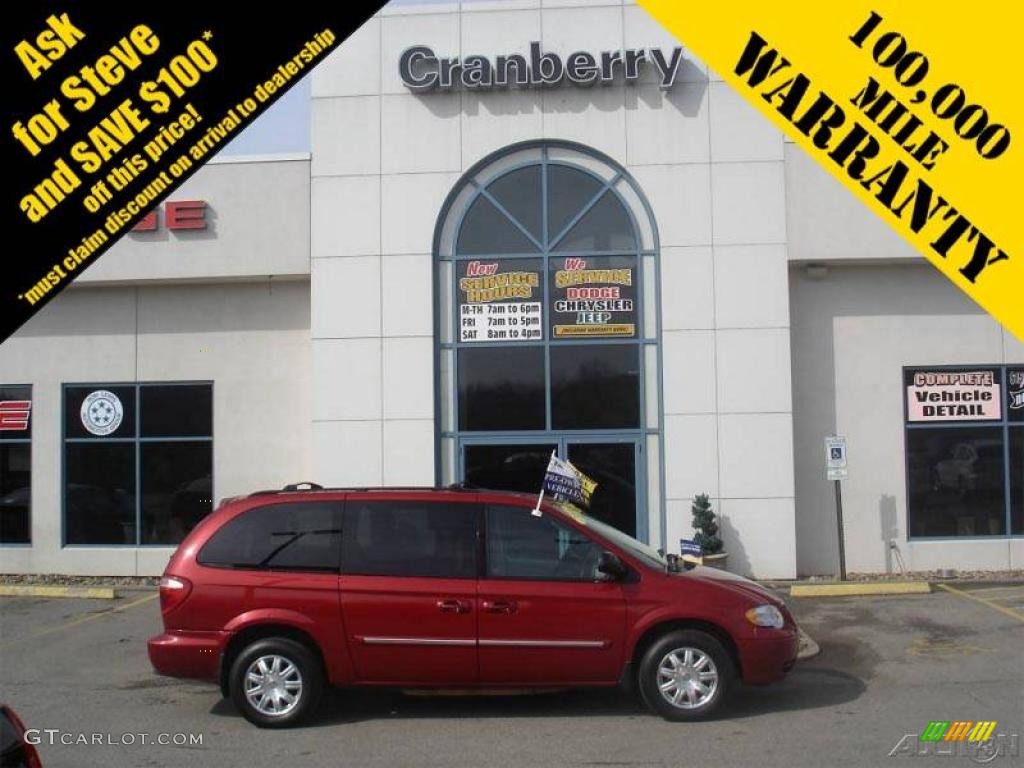 2006 Town & Country Touring - Inferno Red Pearl / Medium Slate Gray photo #1