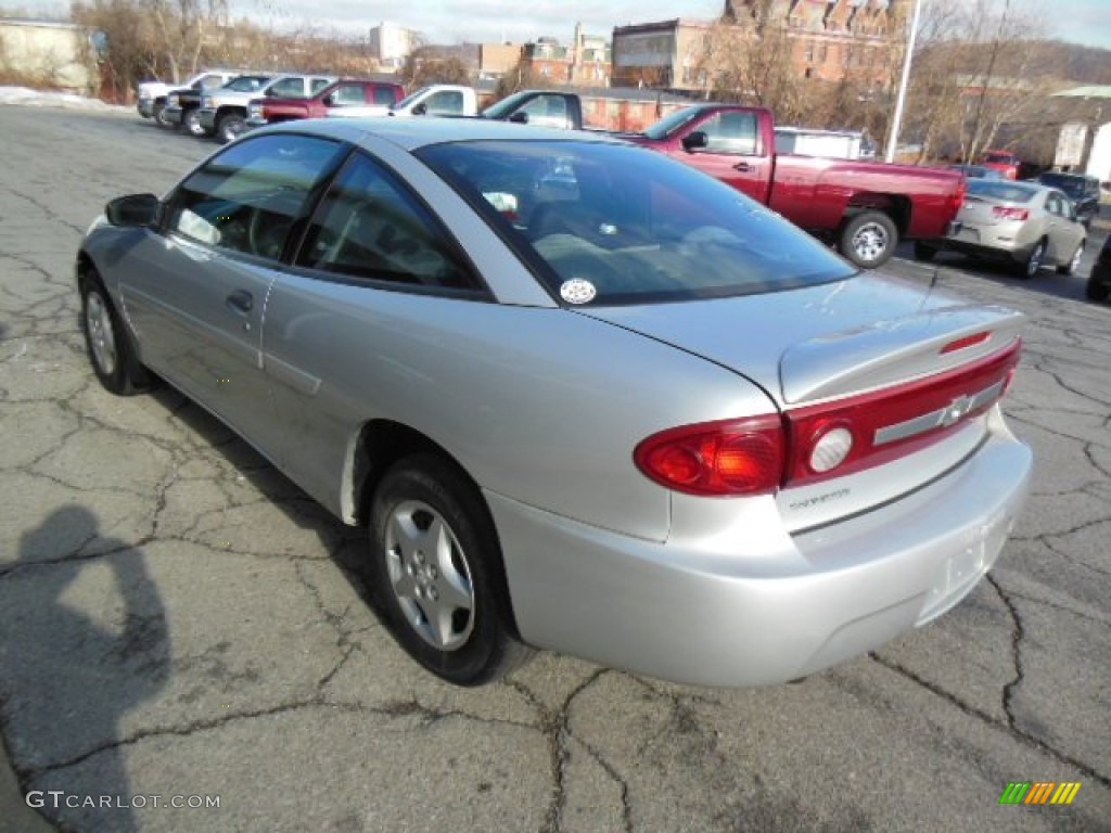 2003 Cavalier Coupe - Ultra Silver Metallic / Graphite Gray photo #6