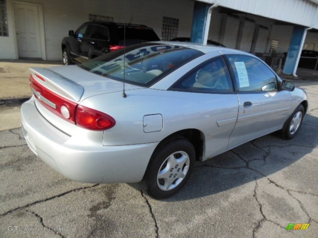 2003 Cavalier Coupe - Ultra Silver Metallic / Graphite Gray photo #8