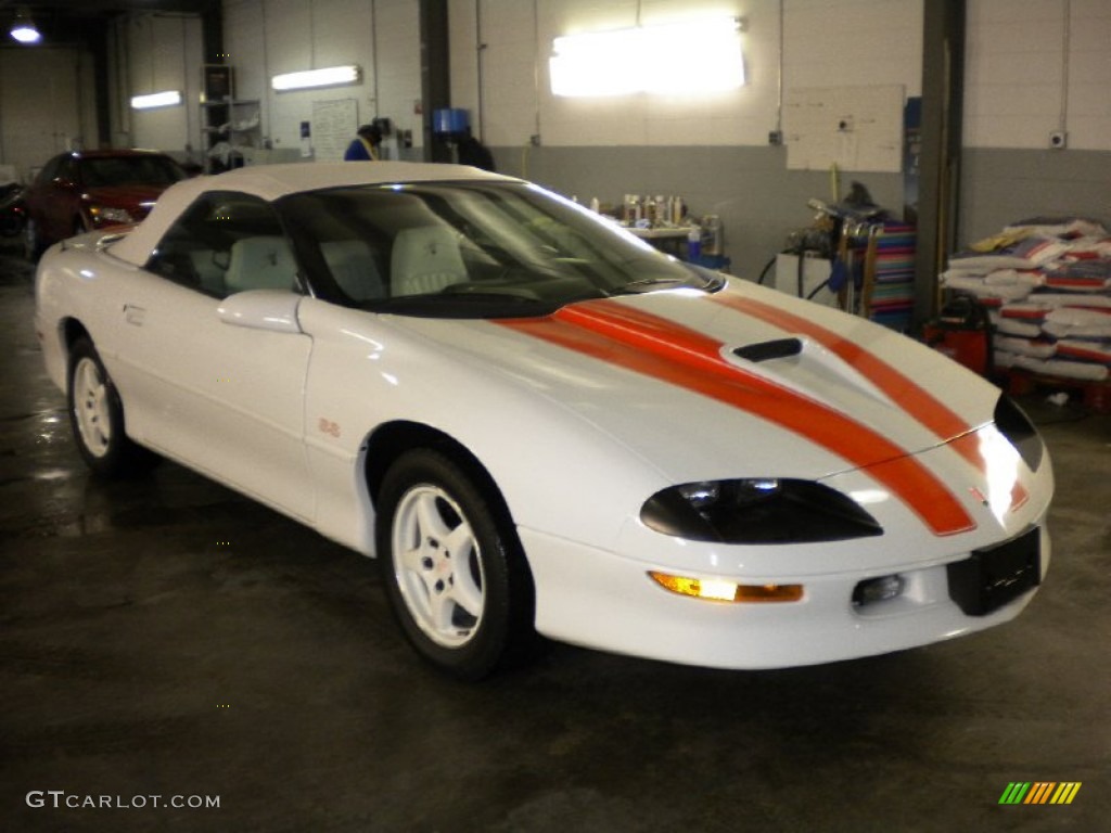 1997 Camaro Z28 SS Convertible - Arctic White / Arctic White photo #6