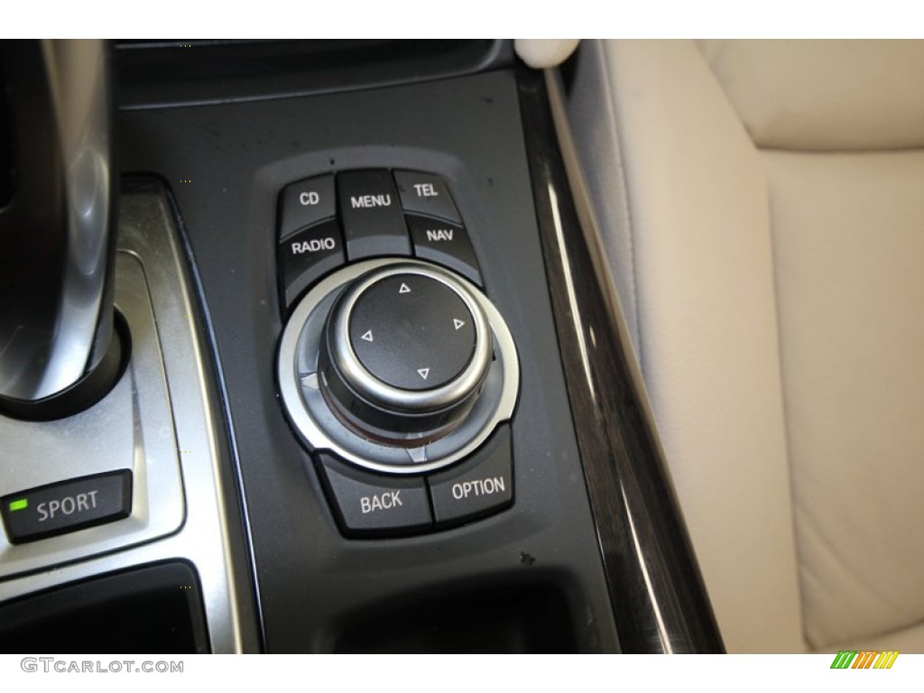 2012 BMW X6 xDrive35i Controls Photo #75893660