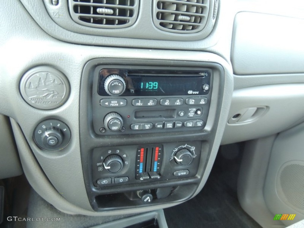 2002 Chevrolet TrailBlazer EXT LT Controls Photo #75894197