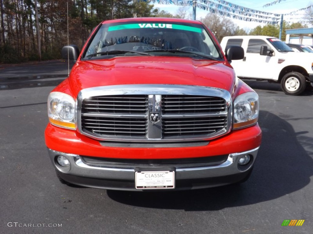 2006 Ram 1500 SLT Quad Cab - Flame Red / Medium Slate Gray photo #8