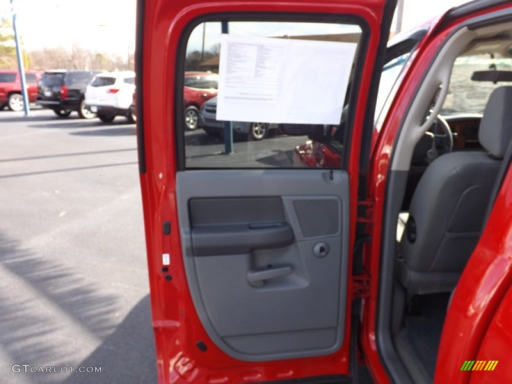 2006 Ram 1500 SLT Quad Cab - Flame Red / Medium Slate Gray photo #38