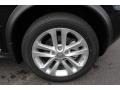 2013 Nissan Juke SL Wheel and Tire Photo