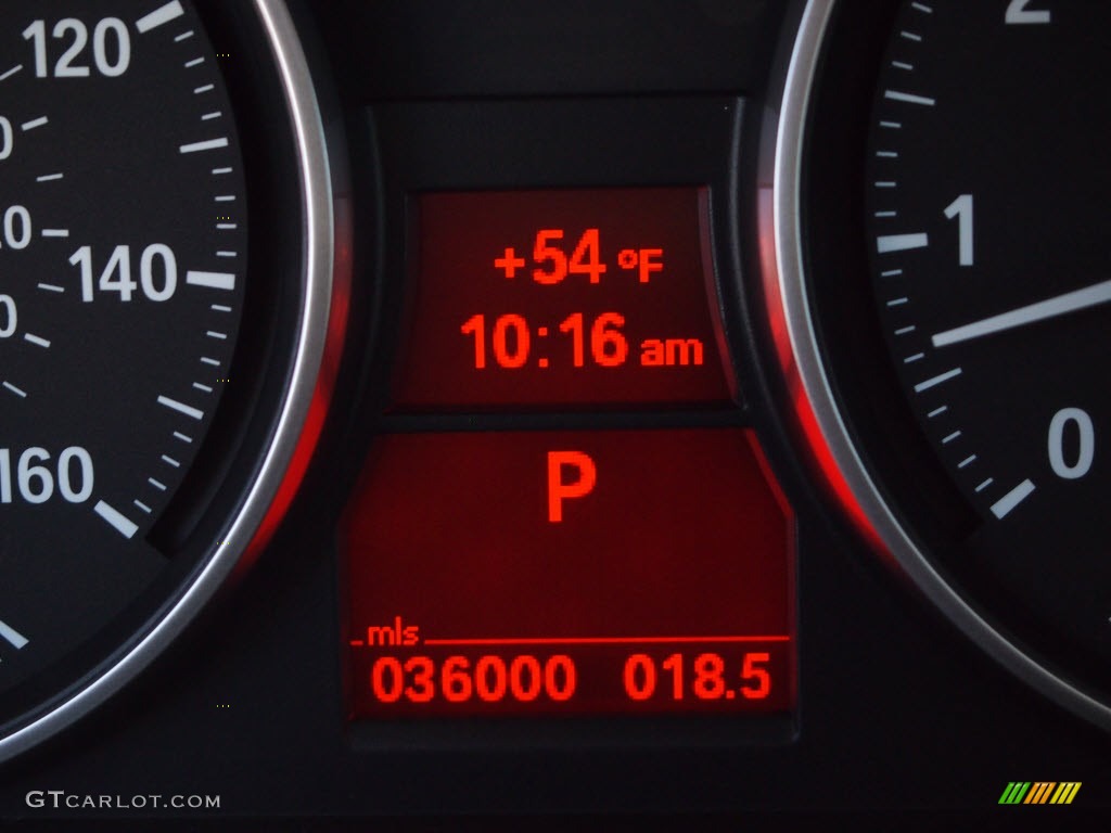 2010 3 Series 328i Sedan - Alpine White / Black photo #17