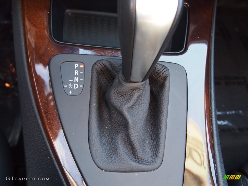 2010 3 Series 328i Sedan - Alpine White / Black photo #23