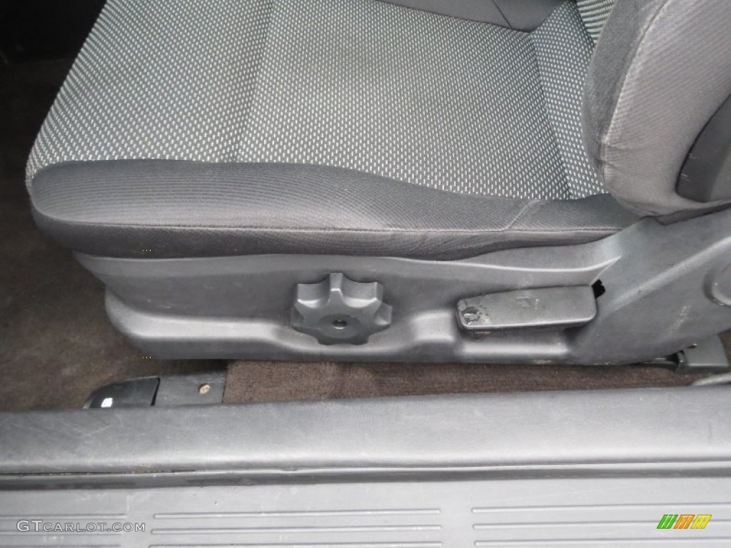 2006 Tiburon GS - Obsidian Black / Black photo #29