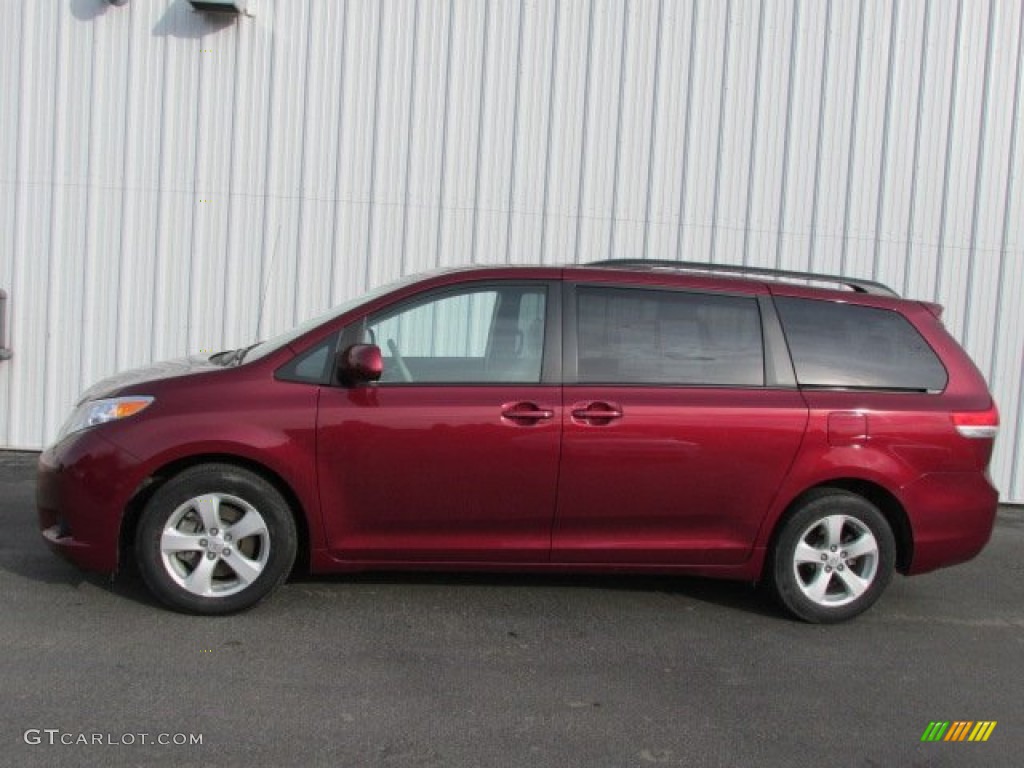 Salsa Red Pearl 2011 Toyota Sienna LE Exterior Photo #75901523