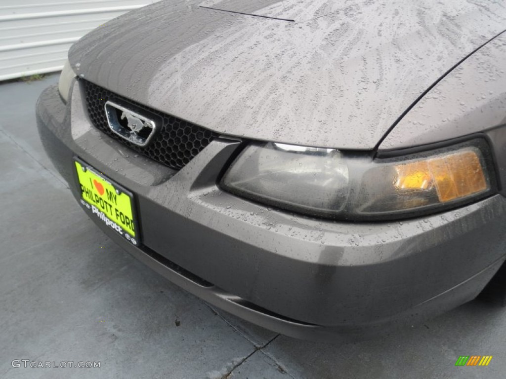 2003 Mustang V6 Coupe - Dark Shadow Grey Metallic / Medium Graphite photo #10