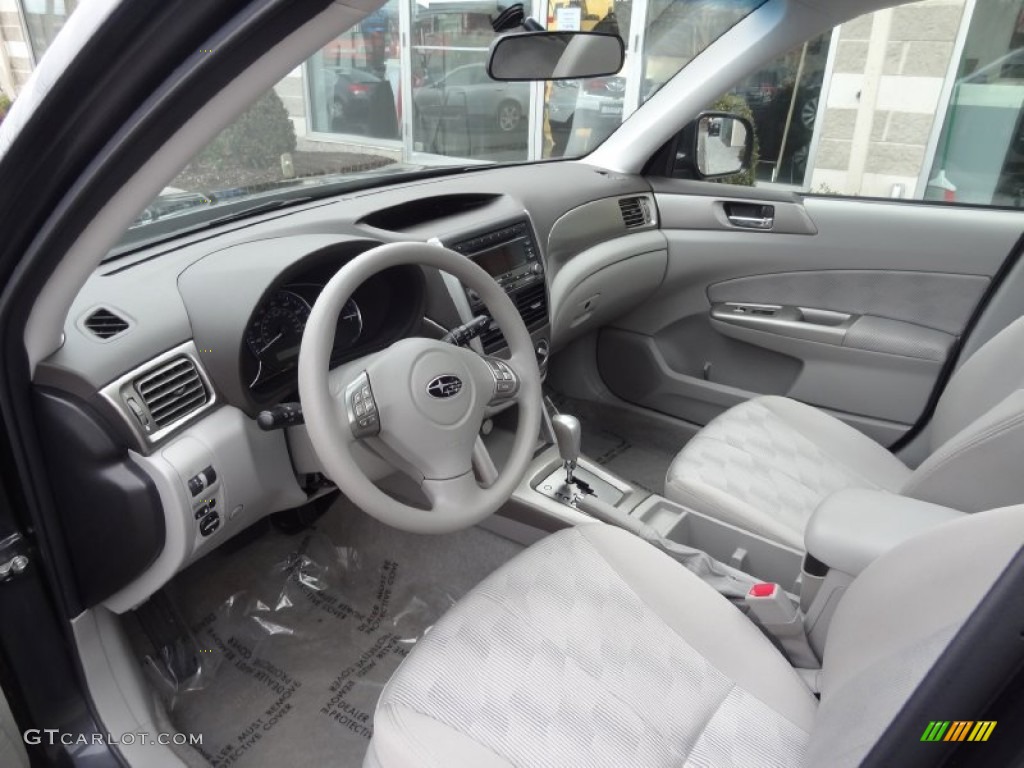 Platinum Interior 2010 Subaru Forester 2.5 X Premium Photo #75902106