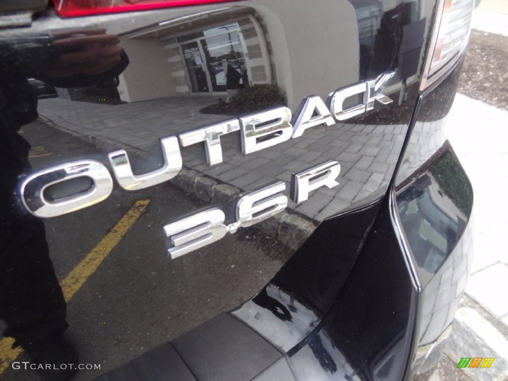 2010 Outback 3.6R Limited Wagon - Crystal Black Silica / Warm Ivory photo #21
