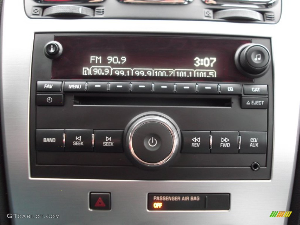 2008 GMC Acadia SLE Audio System Photo #75903101