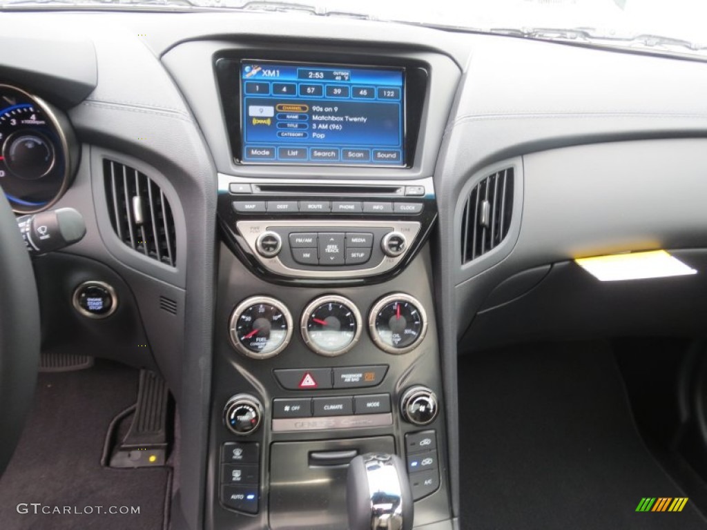 2013 Genesis Coupe 2.0T Premium - Platinum Metallic / Gray Leather/Gray Cloth photo #26