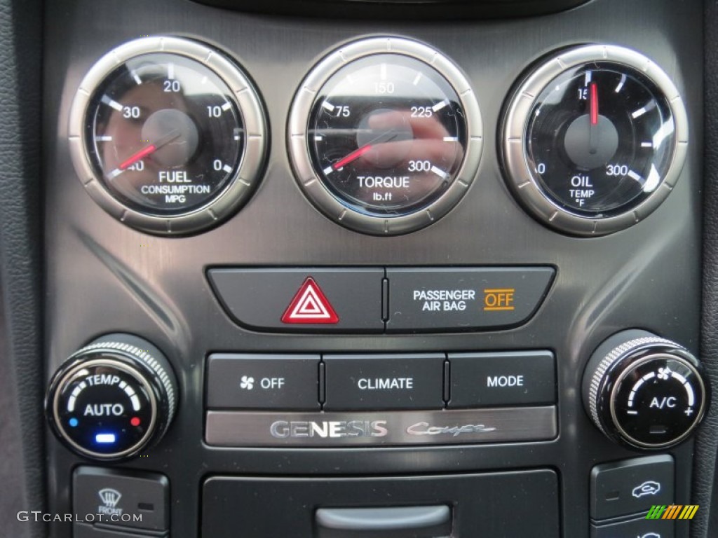 2013 Hyundai Genesis Coupe 3.8 Grand Touring Controls Photo #75904766
