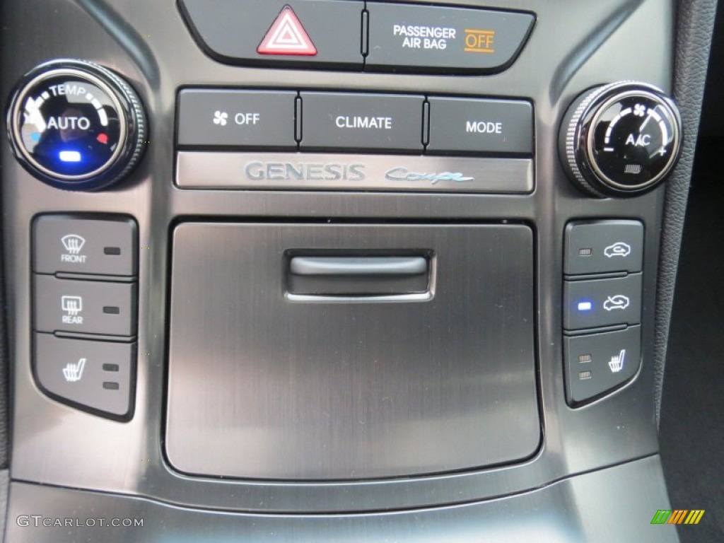 2013 Hyundai Genesis Coupe 3.8 Grand Touring Controls Photo #75904781