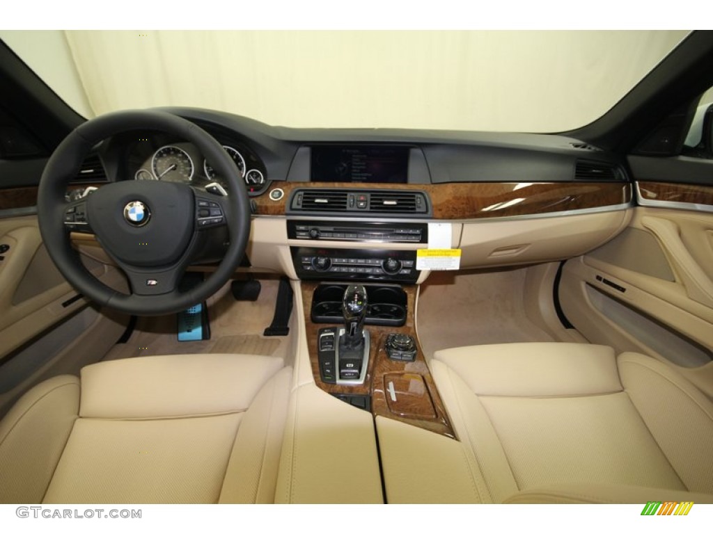 2013 5 Series 550i Sedan - Alpine White / Venetian Beige photo #4