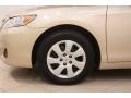 Sandy Beach Metallic - Camry LE Photo No. 17