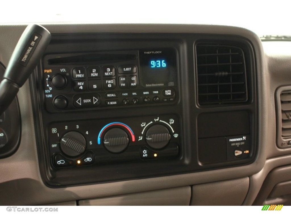 1999 Chevrolet Silverado 1500 LS Extended Cab Controls Photo #75913979
