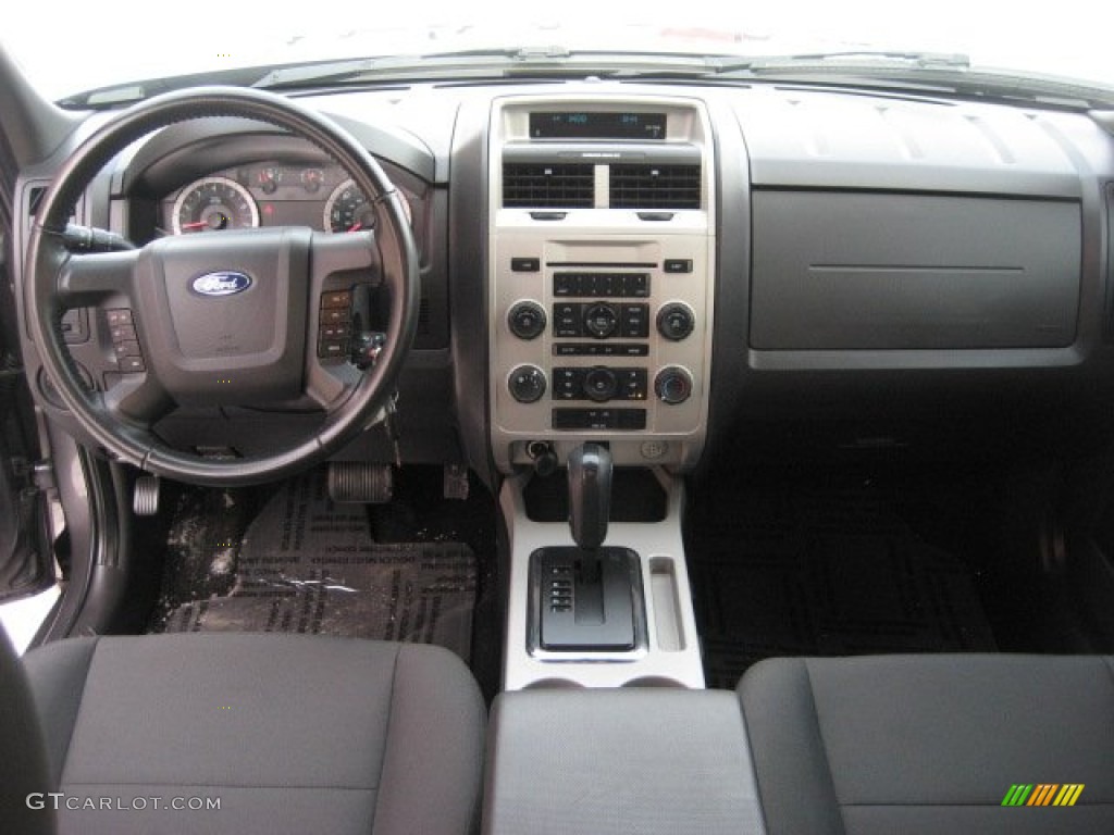 2010 Ford Escape XLT Sport Package 4WD Dashboard Photos