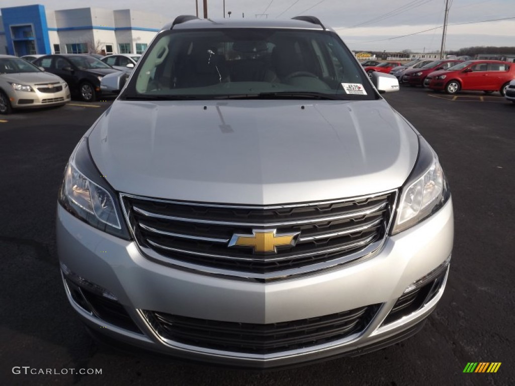2013 Traverse LT - Silver Ice Metallic / Dark Titanium/Light Titanium photo #2