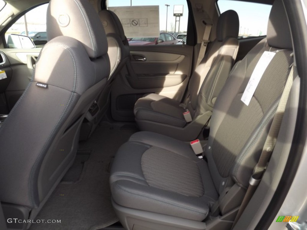 2013 Traverse LT - Silver Ice Metallic / Dark Titanium/Light Titanium photo #14