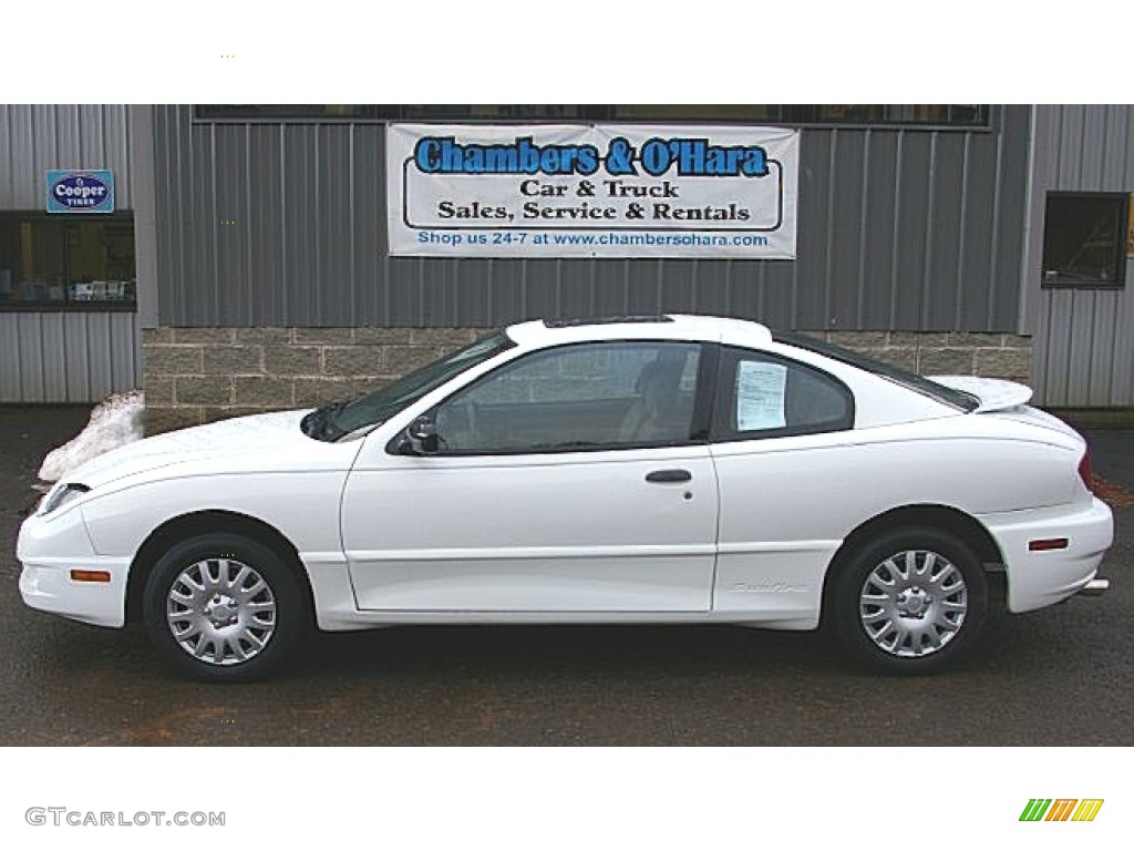 2005 Sunfire Coupe - Summit White / Graphite photo #2