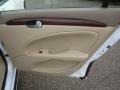 2006 White Opal Buick Lucerne CXS  photo #26