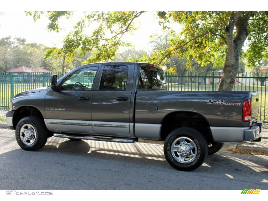 2004 Ram 2500 Laramie Quad Cab 4x4 - Graphite Metallic / Dark Slate Gray photo #4