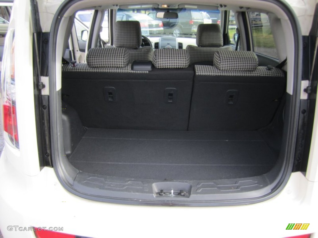 2010 Kia Soul ! Trunk Photos