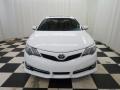 2013 Super White Toyota Camry SE  photo #2