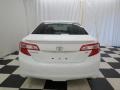 2013 Super White Toyota Camry SE  photo #32