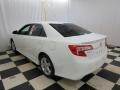 2013 Super White Toyota Camry SE  photo #33