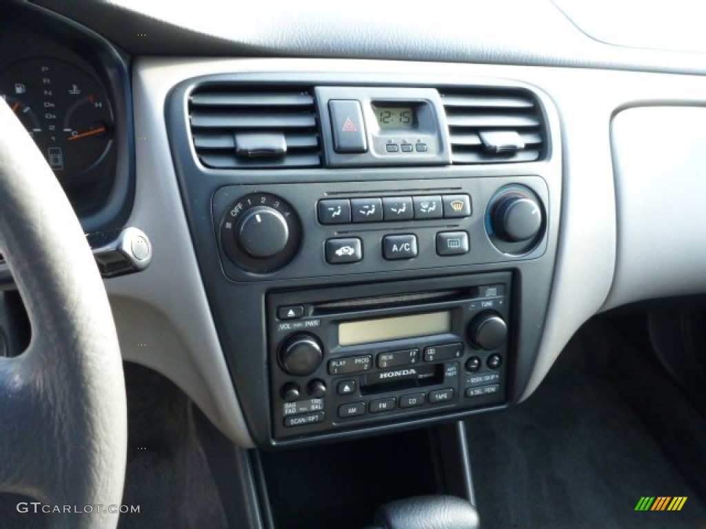 2002 Accord EX Sedan - Satin Silver Metallic / Quartz Gray photo #13
