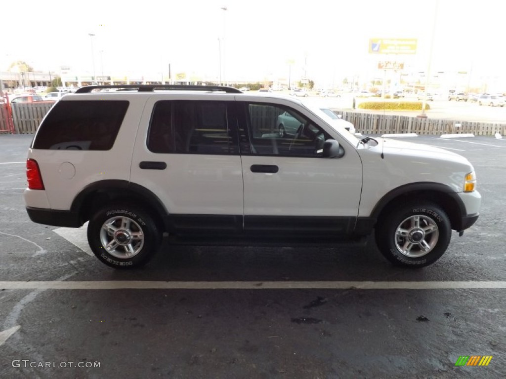 2003 Explorer XLT - Oxford White / Medium Parchment Beige photo #6