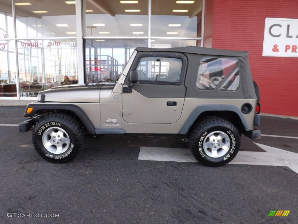 2004 Wrangler SE 4x4 - Light Khaki Metallic / Khaki photo #2