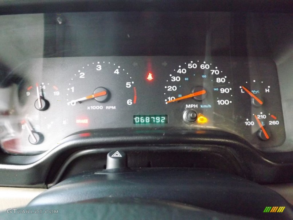 2004 Wrangler SE 4x4 - Light Khaki Metallic / Khaki photo #17